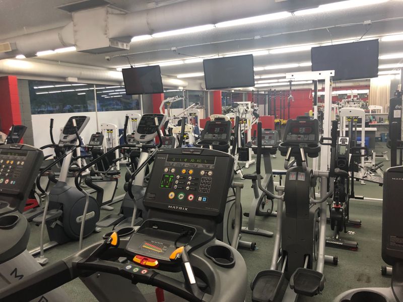 Beyond Fitness Coed Gym in Merritt Woman